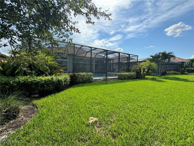 Building Photo - 9262 Rialto Ln