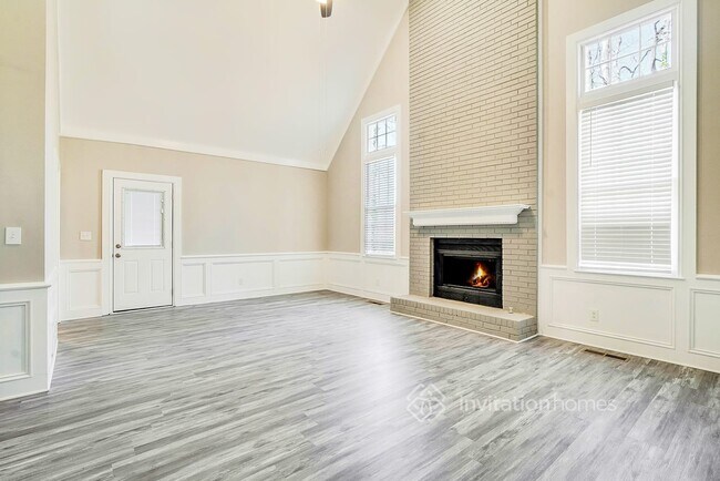 Building Photo - 116 Roe Hampton Ln SW