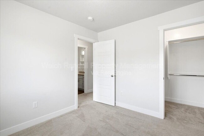 Building Photo - 4173 S 2825 W