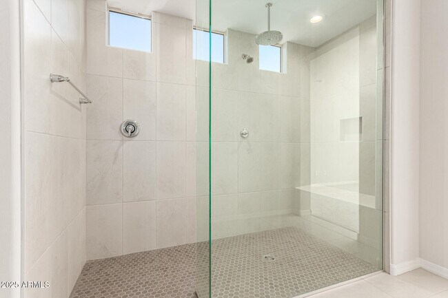 Building Photo - 17651 W Palo Verde Dr