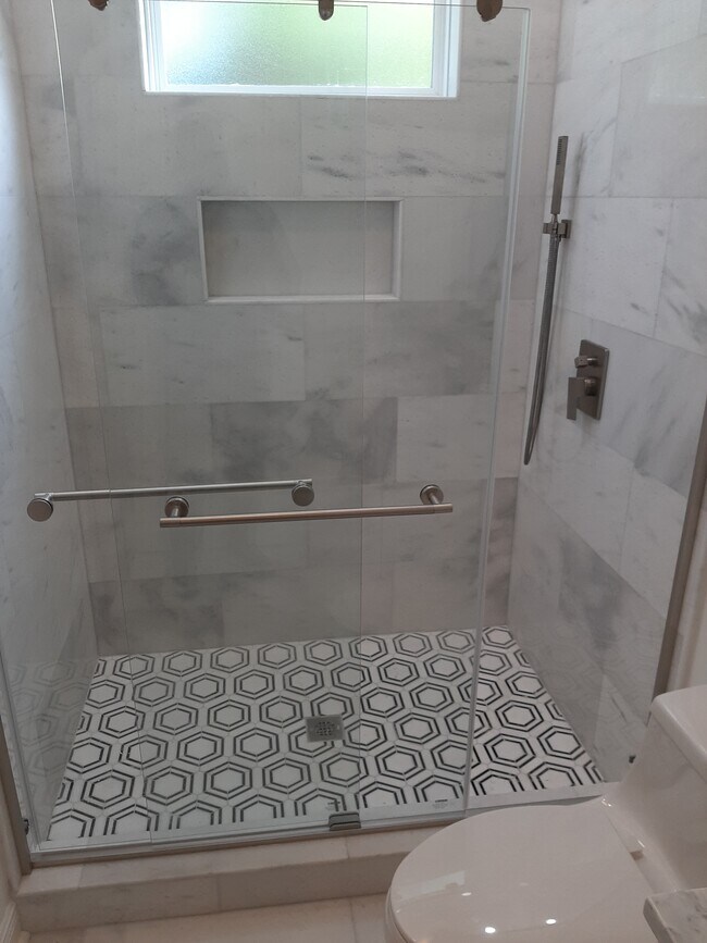 Building Photo - St Roch