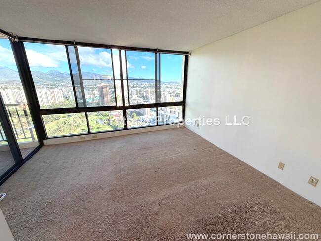 Building Photo - 990 Ala Nanala St