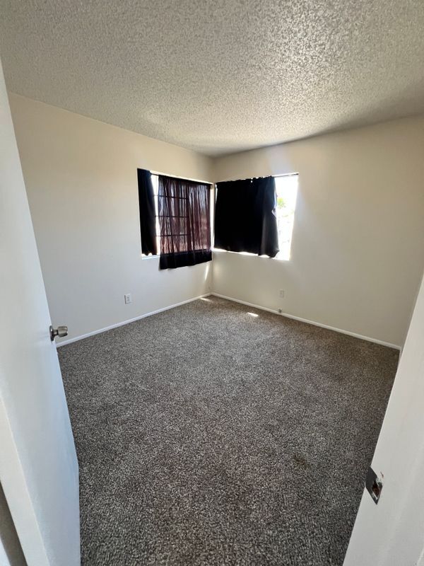 Building Photo - 1195 Bautista Ln