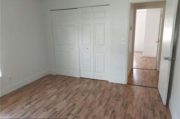 Building Photo - 1406 Arpeika St