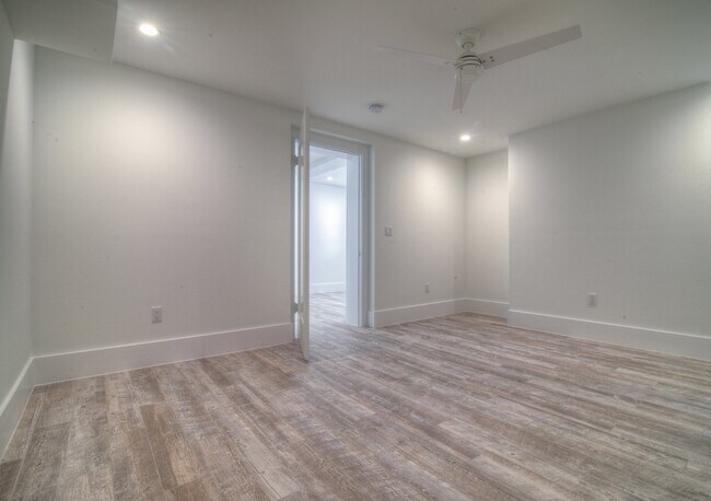 Building Photo - 3109 Walling Dr