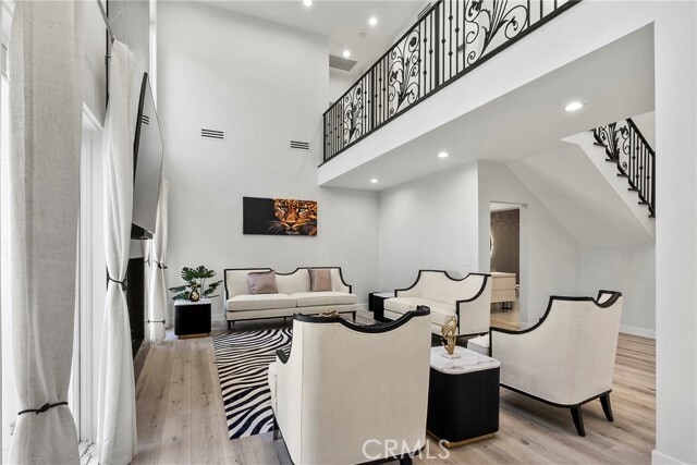 Building Photo - 5965 Nora Lynn Dr