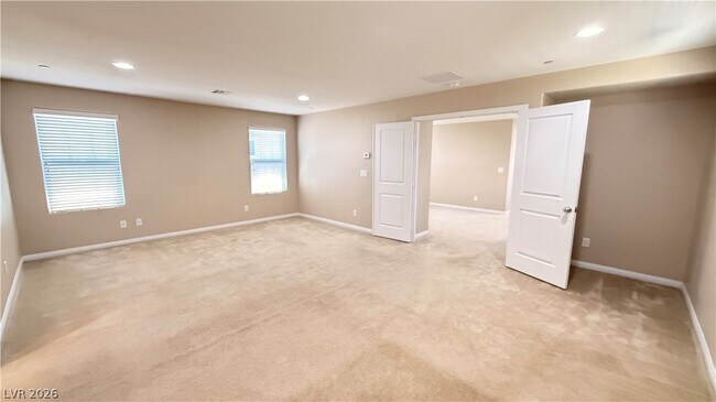 Building Photo - 3024 Paladi Ave