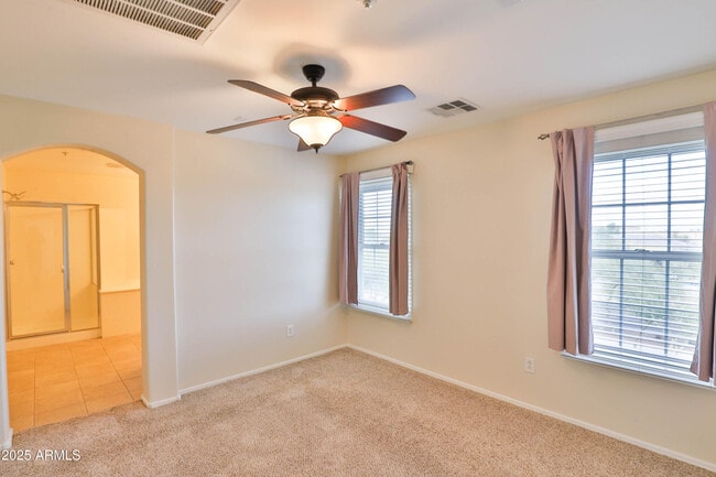Building Photo - 2623 S Key Biscayne Dr