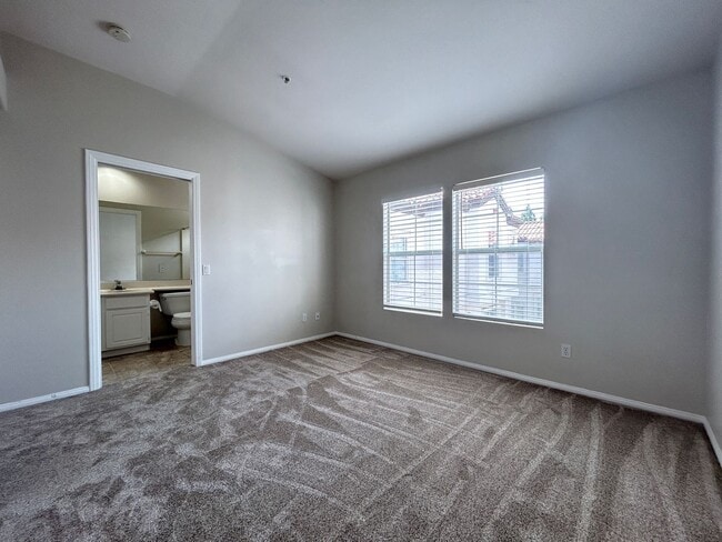 Building Photo - 2834 Ballesteros Ln