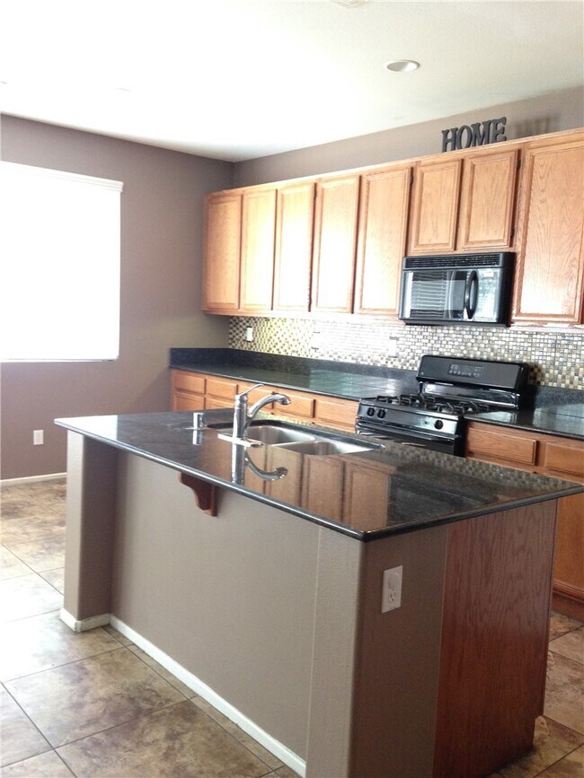 Building Photo - 1908 Taormina Ct