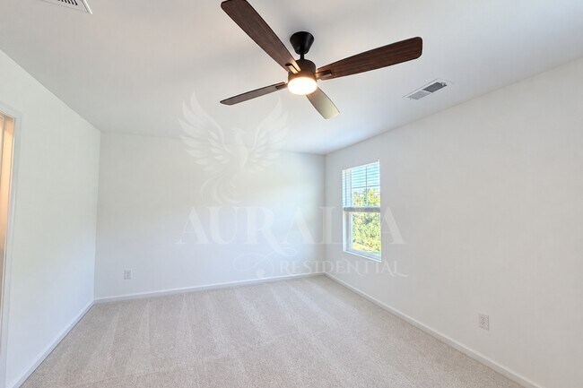 Building Photo - 3210 Gypsum Dr