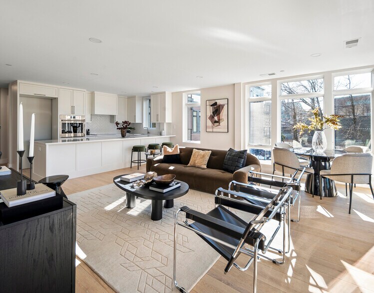 Building Photo - 21 Kinmonth Rd