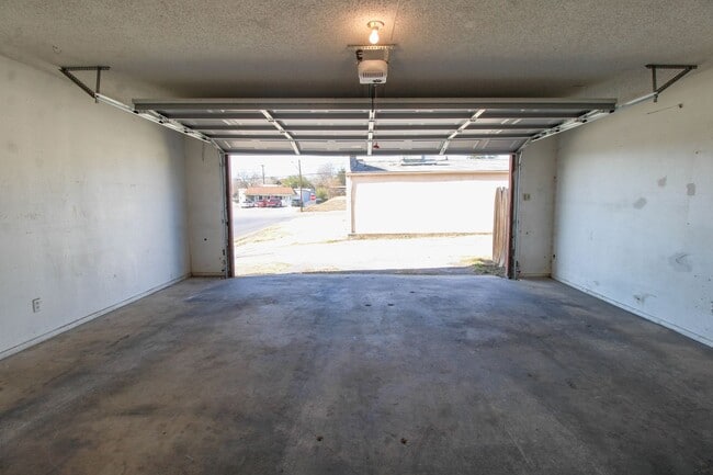 Building Photo - *****PRICE REDUCTION*****