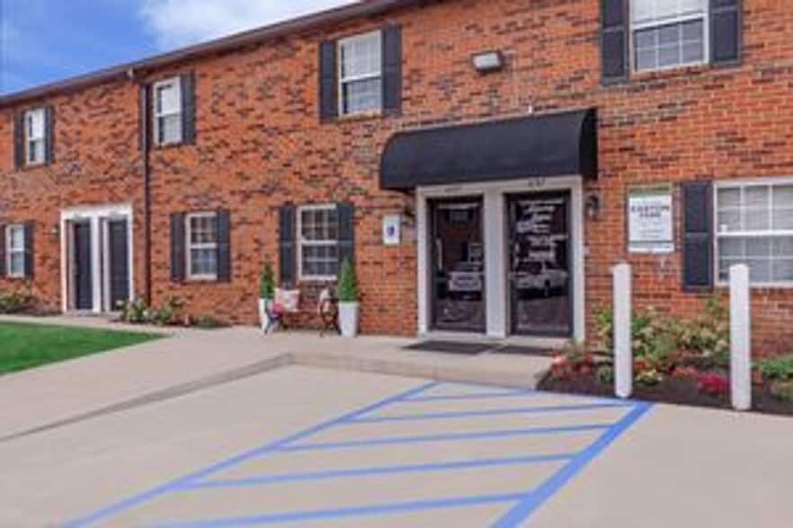 Interior Photo - Easton Park Townhomes