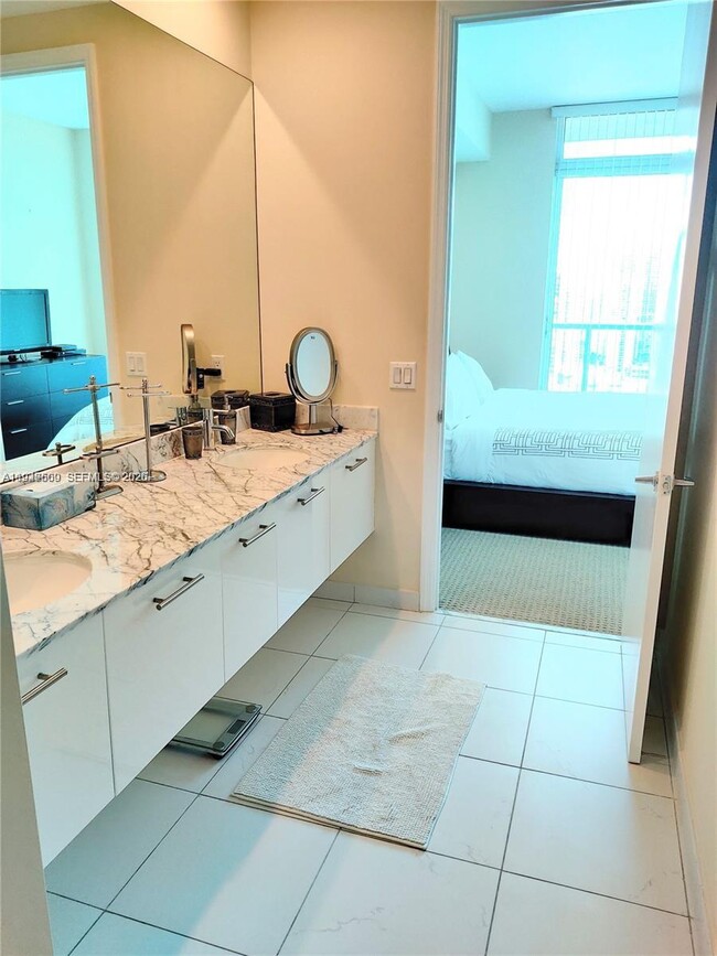 Building Photo - 55 SE 6th St