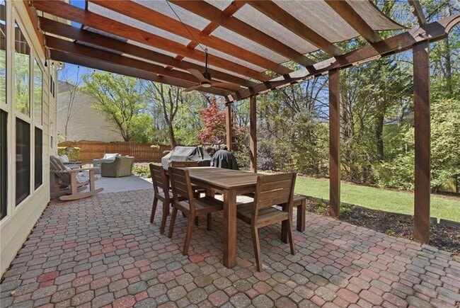 Building Photo - 943 Bendleton Dr