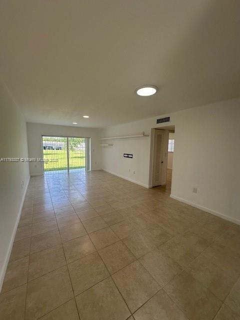 Building Photo - 7660 SW 82nd St