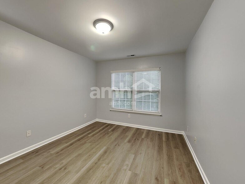 Building Photo - 5103 Cragganmore Dr