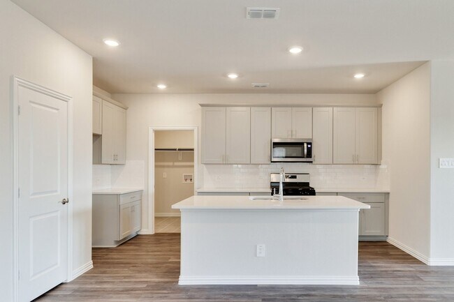 Building Photo - 111 Caliber Ct