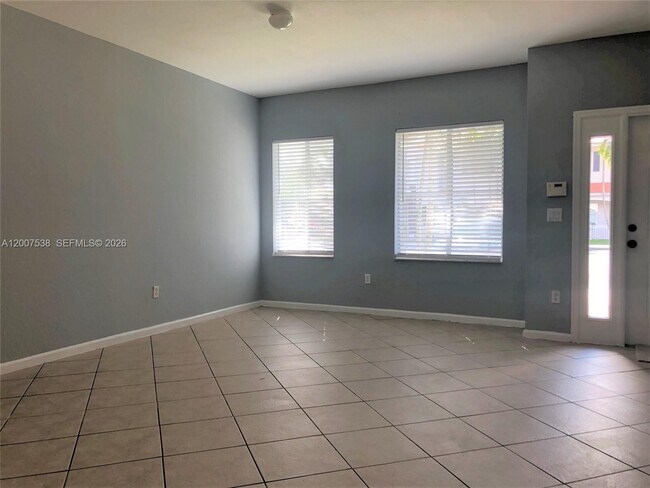 Building Photo - 8209 SW 25th Ct