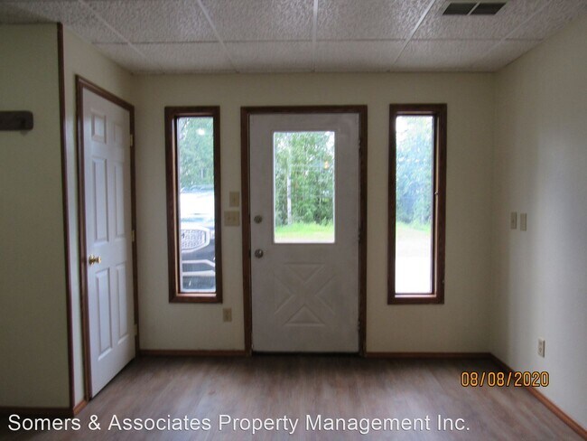 Building Photo - 4 br, 2 bath House - 3530 Rene Dr.
