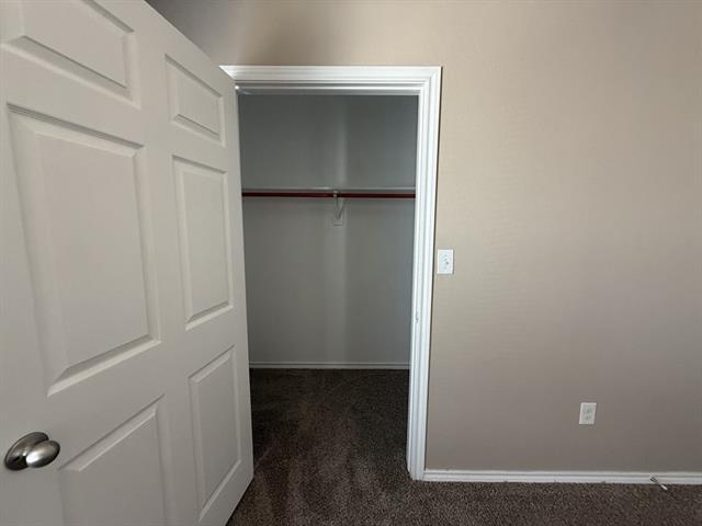 Building Photo - 704 E College St