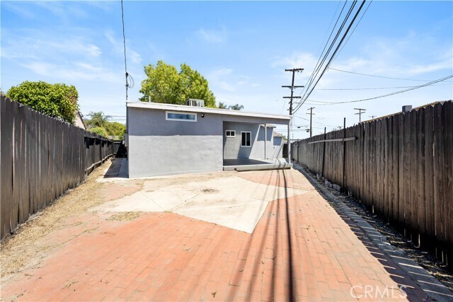 Building Photo - 7629 Arcola Ave