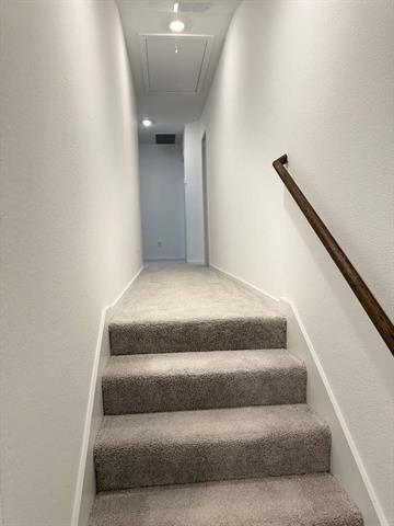 Building Photo - 205 Bable Run Dr