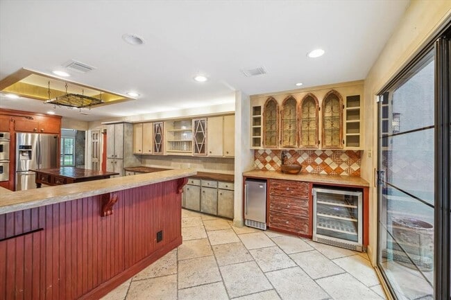 Building Photo - 2607 Crossvine Cir