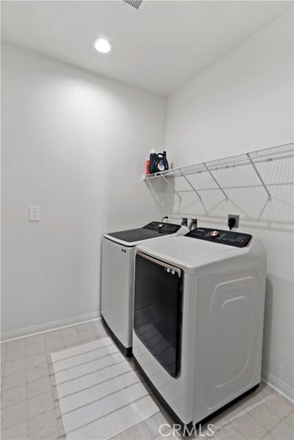 Building Photo - 28380 Patches Dr