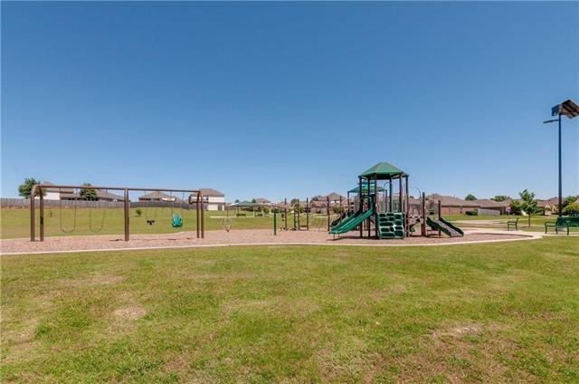Building Photo - 4134 Petersburg Dr