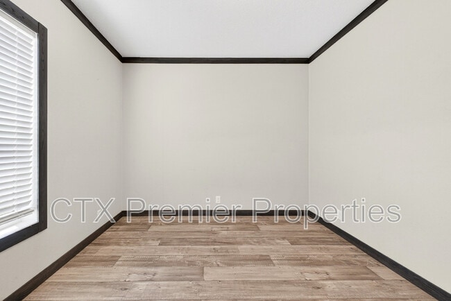 Building Photo - 101 Goodnight Trl