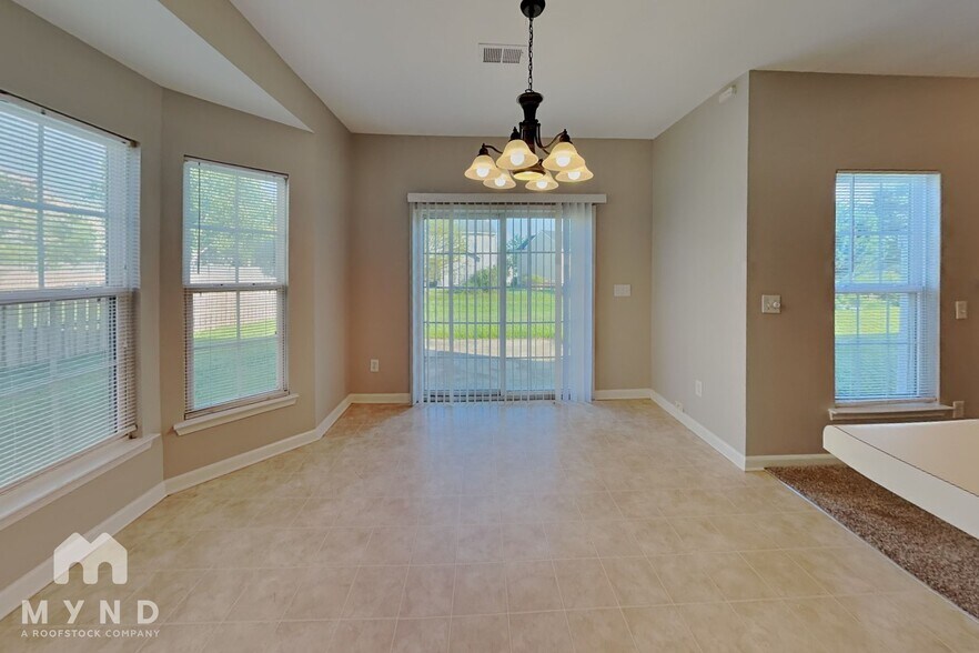 Building Photo - 12015 Creek Turn Dr