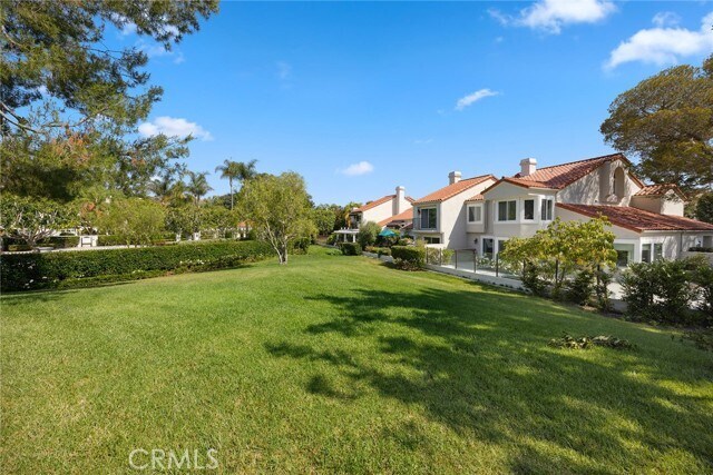 Building Photo - 18 San Ramon Dr