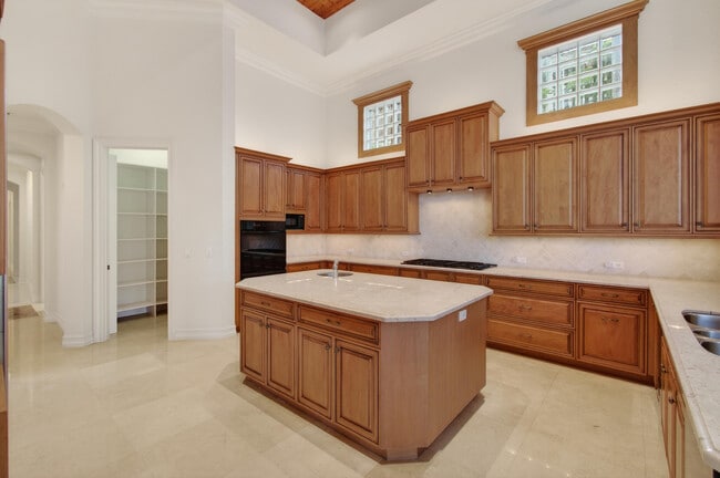 Building Photo - 331 Mizner Lake Estates Dr