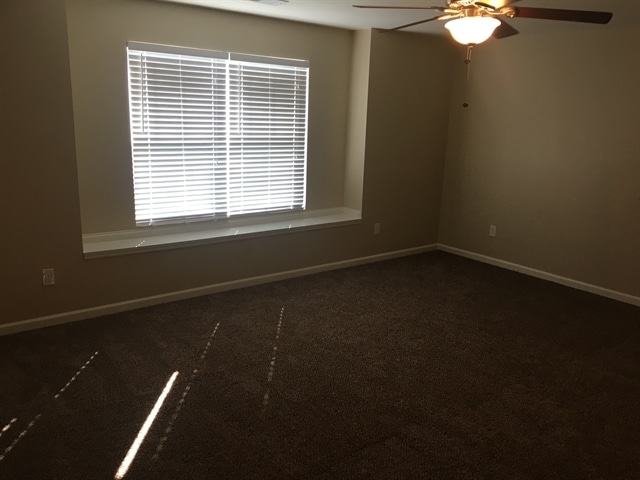 Building Photo - 106 Westwind Dr