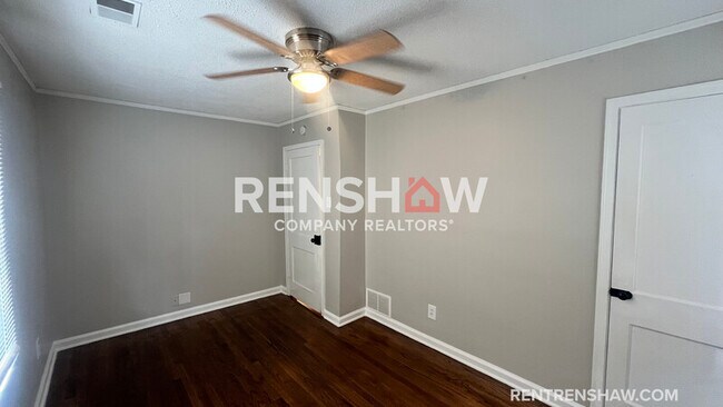 Building Photo - 3822 Maid Marian Ln