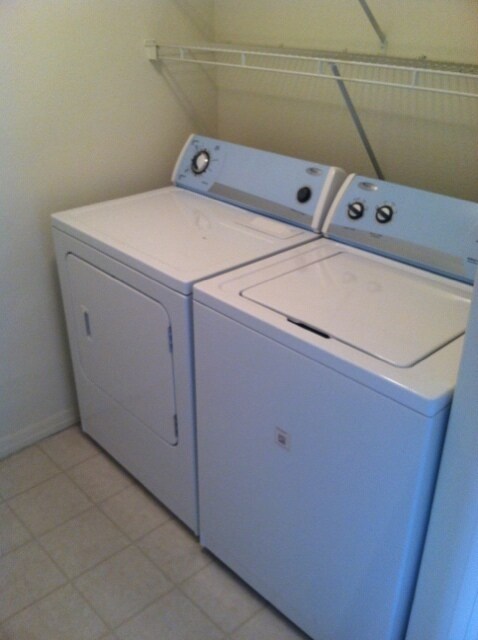 Building Photo - 2nd Floor Unit 2/2 located at Bermuda Dune...