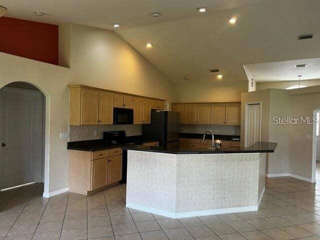 Building Photo - 37 Pritchard Dr