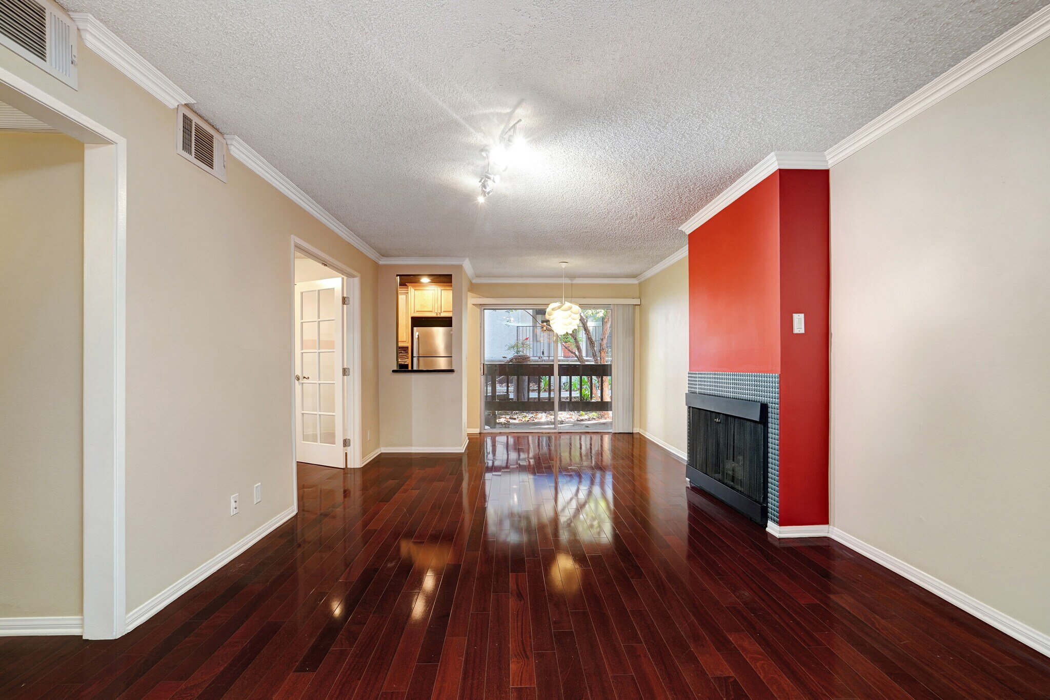 Building Photo - 9103 Summertime Ln