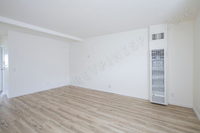 Building Photo - *OPEN HOUSE: 8/30 9-10AM* Normal Heights: ...