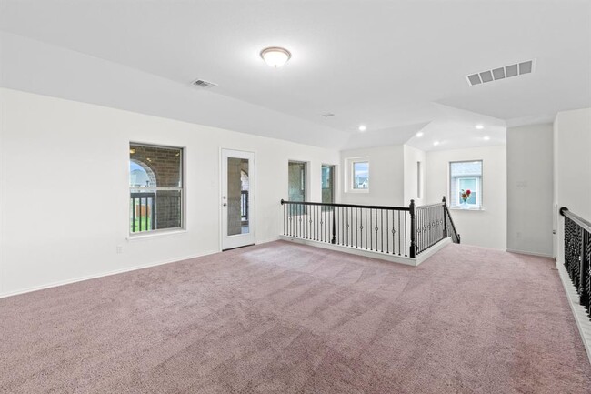 Building Photo - 4729 San Rufo Dr