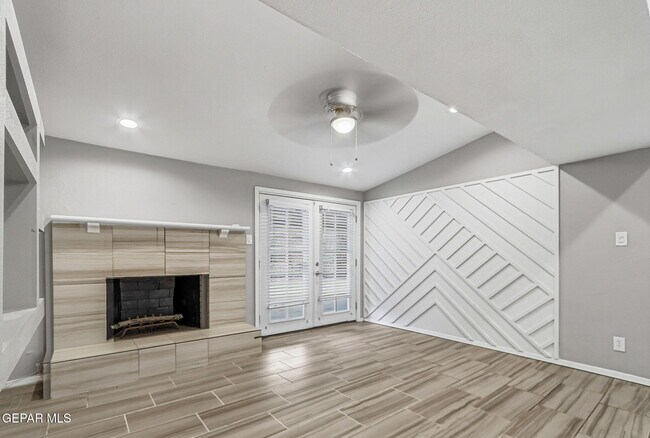 Building Photo - 10164 Dunbarton Dr