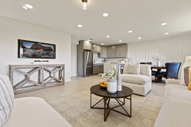 Building Photo - Spacious 4-Story Townhouse with Panoramic ...