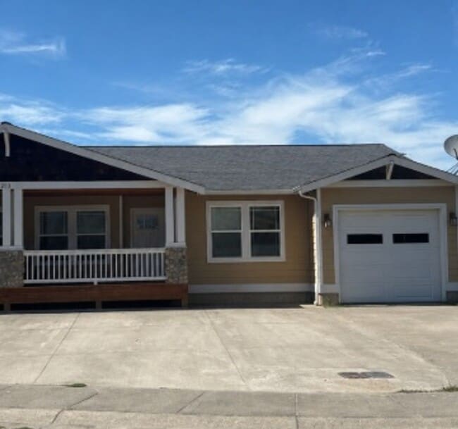 Building Photo - 203 Walnut Grove Ct