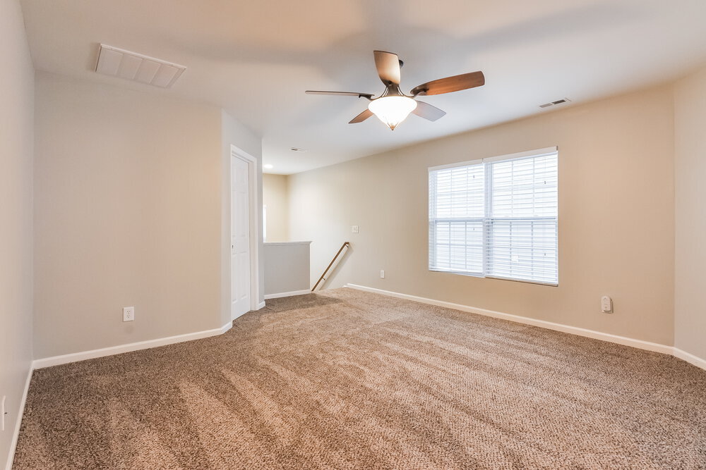 Building Photo - 3783 Burtons Barn St