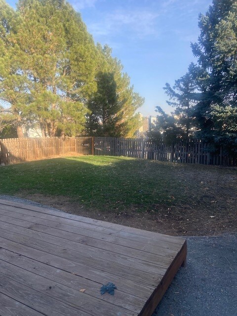 Building Photo - 17676 E Bethany Cir