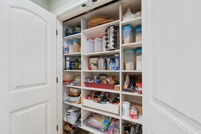 Building Photo - 1808 Trellis Ln