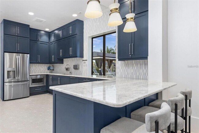 Building Photo - 32583 Tree of Life Ave