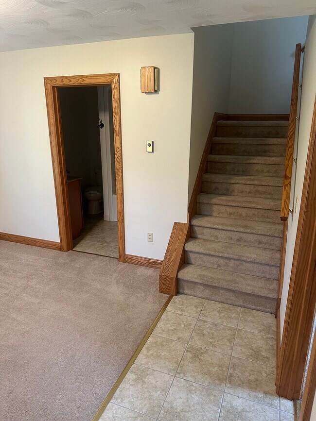 Building Photo - 1085 County Road 4